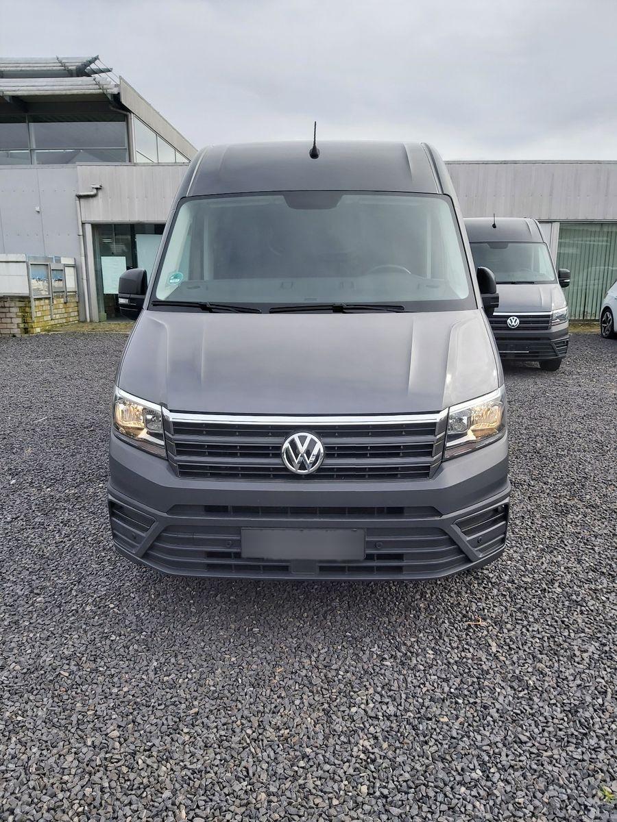 VW  Crafter Kasten  30 MR Hochdach AHK  3-Sitzer