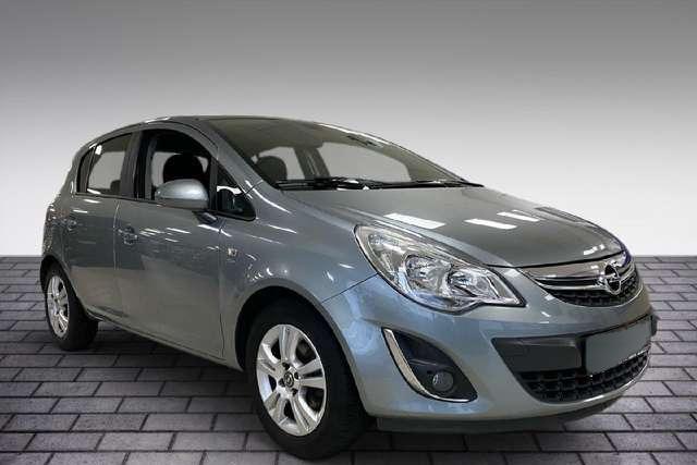 Opel Corsa Satellite